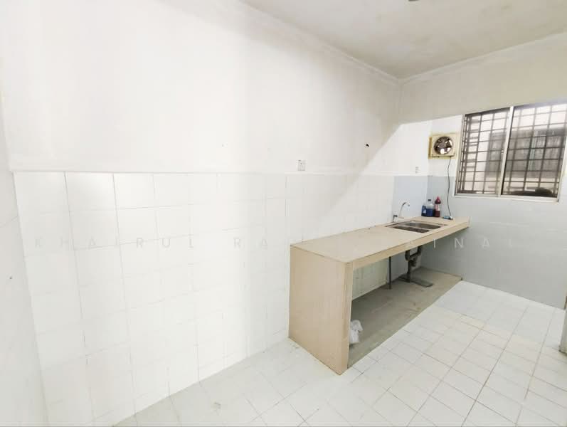 Other Property for Sale in Shah Alam (Selangor) - Khairul Radzi Zainal - Kitchen - PropertyGuru.com.my