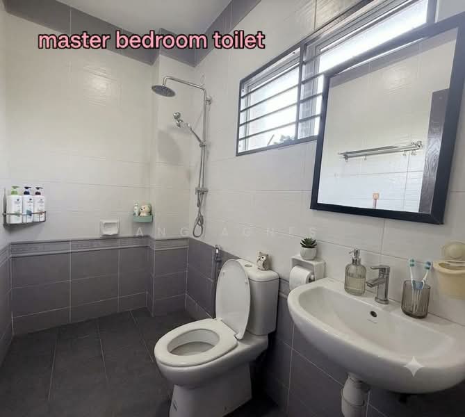 Rumah Berkembar untuk Dijual di Klang (Selangor) - Ang Agnes - PropertyGuru.com.my