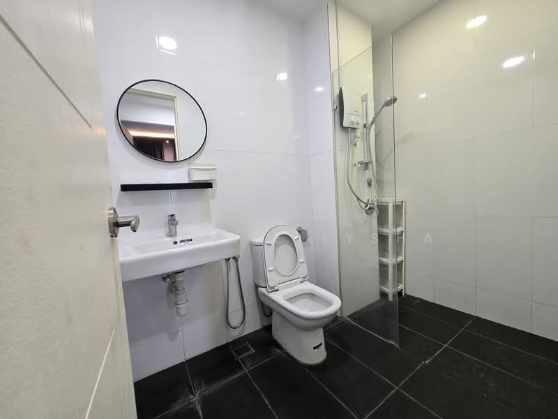 Service Residence for Rent at Reizz Residence - Puteri Ellysha - Bathroom - PropertyGuru.com.my
