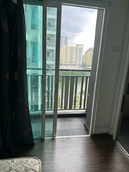 Servis Apartment untuk Disewa di Zen Suites @ Zetapark - Gary Sie - Balcony - PropertyGuru.com.my