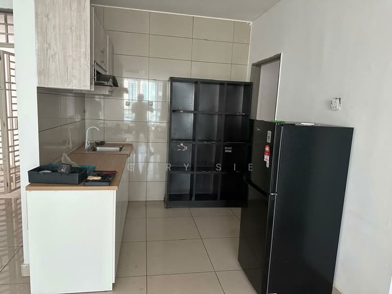 Servis Apartment untuk Disewa di Zen Suites @ Zetapark - Gary Sie - Kitchen - PropertyGuru.com.my