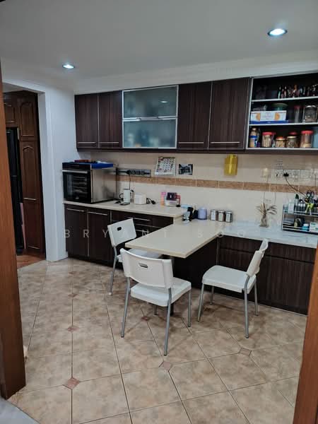 Rumah Teres 2-Tingkat untuk Dijual di Bandar Kinrara (Selangor) - Bryant Soo - Kitchen - PropertyGuru.com.my