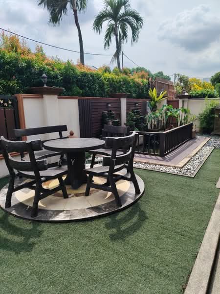 Rumah Teres 2-Tingkat untuk Dijual di Bandar Kinrara (Selangor) - Bryant Soo - Garden - PropertyGuru.com.my