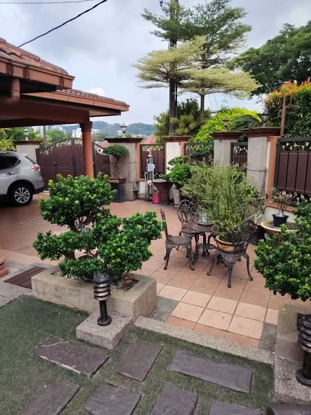 Rumah Teres 2-Tingkat untuk Dijual di Bandar Kinrara (Selangor) - Bryant Soo - Exterior - PropertyGuru.com.my