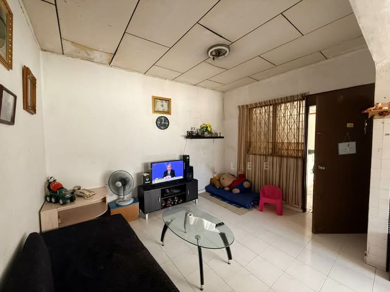 Terraced House for Sale in Taman Daya (Johor Bahru) - Calvin Lee - PropertyGuru.com.my