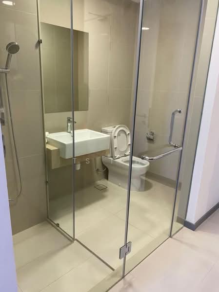 Service Residence for Rent at Southlink - TS Teh - Bathroom - PropertyGuru.com.my