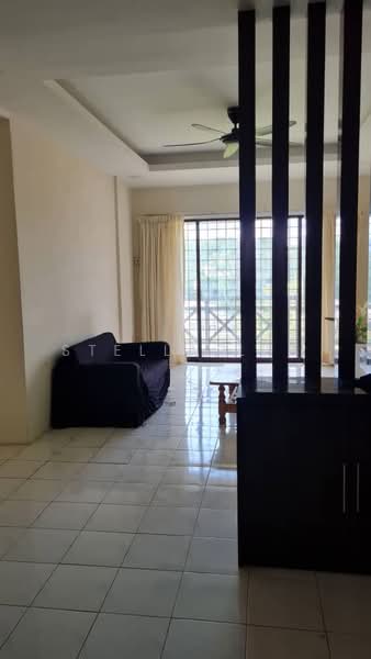 Condominium for Sale at Evergreen Park Acorn & Hazel - Stella Lee - Living Room - PropertyGuru.com.my