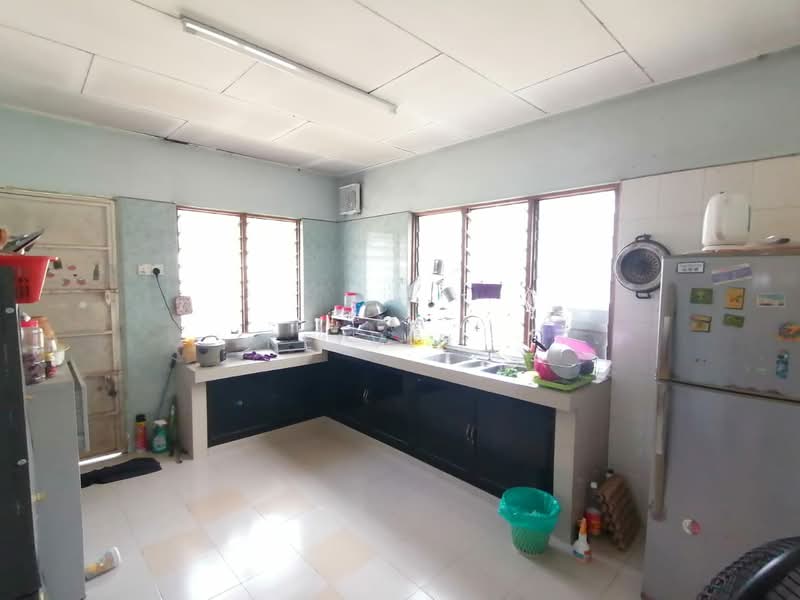 Bungalow for Sale in New Green Park (Rawang) - Kelvin . - Kitchen - PropertyGuru.com.my