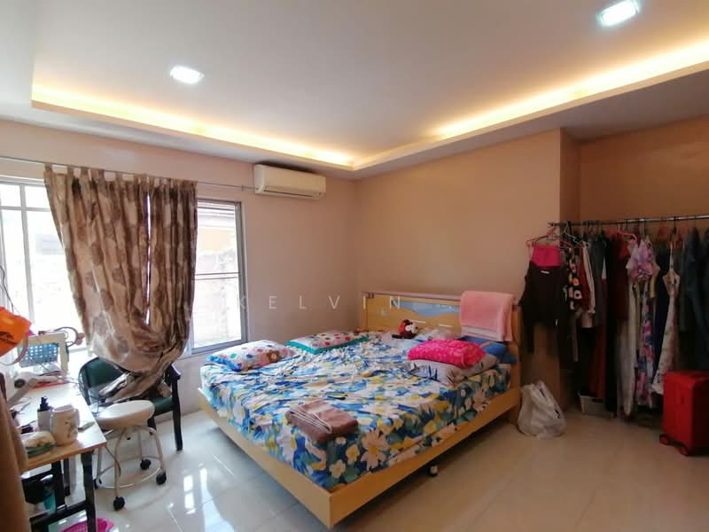 Bungalow for Sale in New Green Park (Rawang) - Kelvin . - Bedroom - PropertyGuru.com.my