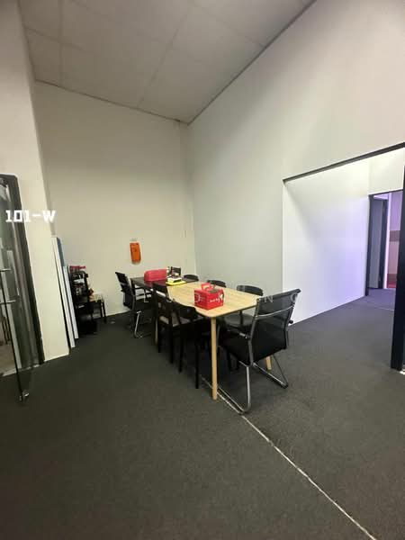 Kedai untuk Disewa di Port Klang (Pelabuhan Klang) (Selangor) - Wilson Ng - Interior - PropertyGuru.com.my