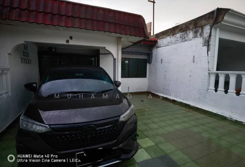 Rumah Teres untuk Dijual di Taman Universiti (Skudai) - MUHAMAD AZRI - PropertyGuru.com.my