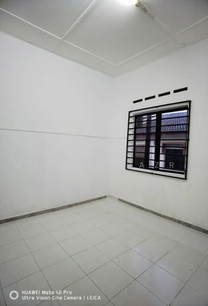 Rumah Teres untuk Dijual di Taman Universiti (Skudai) - MUHAMAD AZRI - PropertyGuru.com.my