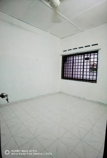 Rumah Teres untuk Dijual di Taman Universiti (Skudai) - MUHAMAD AZRI - PropertyGuru.com.my