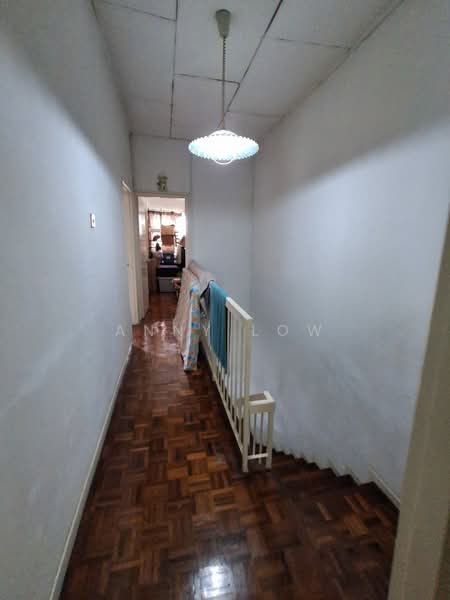 Rumah Teres 2 Tingkat untuk Dijual di Usj 1 (Subang Jaya) - Anny Low - Corridor - PropertyGuru.com.my