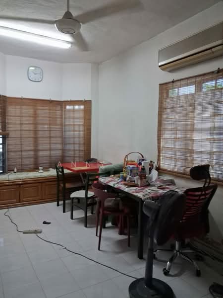 Rumah Teres 2 Tingkat untuk Dijual di Usj 1 (Subang Jaya) - Anny Low - Dining Room - PropertyGuru.com.my