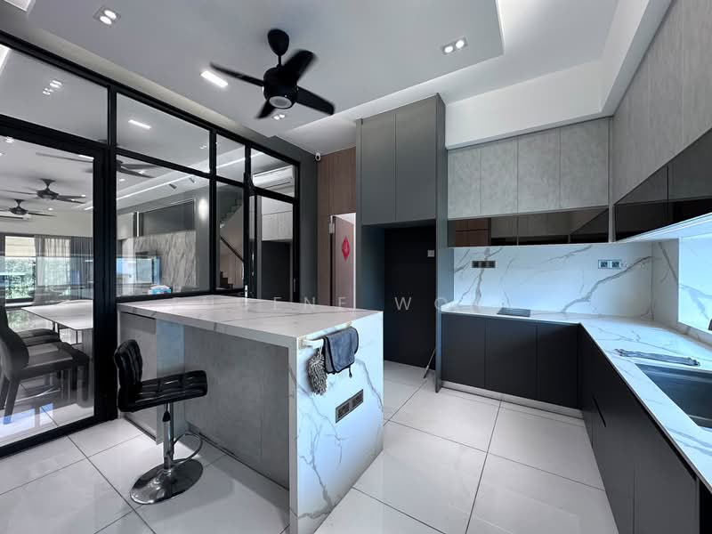 Rumah Teres 3 Tingkat untuk Dijual di Bandar Putra Permai (Seri Kembangan) - Eugene Wong - Kitchen - PropertyGuru.com.my