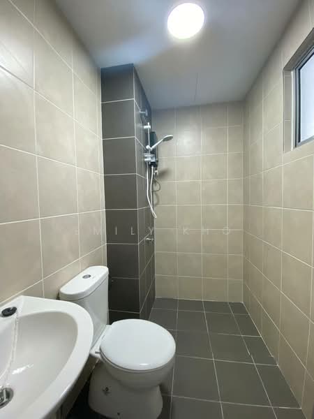 Condominium for Rent at Idaman Bukit Jelutong - Emily Kho - Bathroom - PropertyGuru.com.my