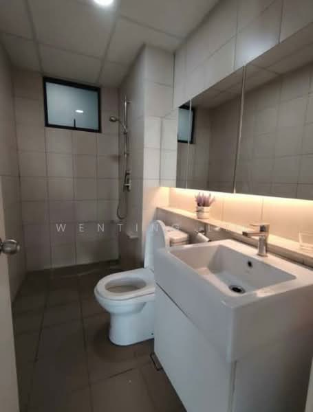 Condominium for Rent at The WaterEdge (Pinggiran Air) - Wenting Lee - Bathroom - PropertyGuru.com.my