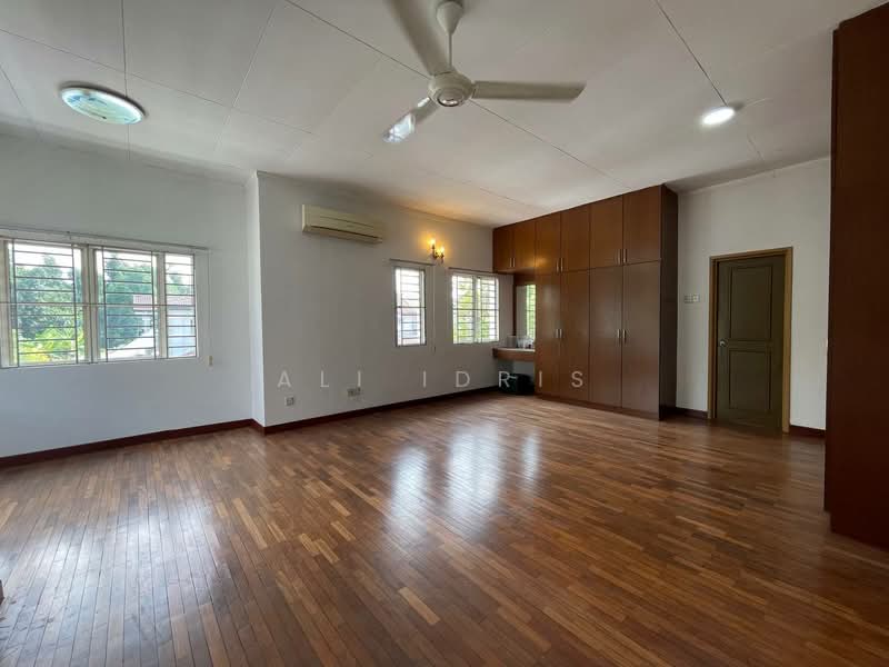Rumah Berkembar untuk Dijual di Usj 3a (Subang Jaya) - Ali Idris - Bedroom - PropertyGuru.com.my