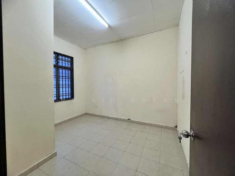 1-storey Terraced House for Sale in Bandar Putra (Kulai) - Ong Lih Shyan - Interior - PropertyGuru.com.my