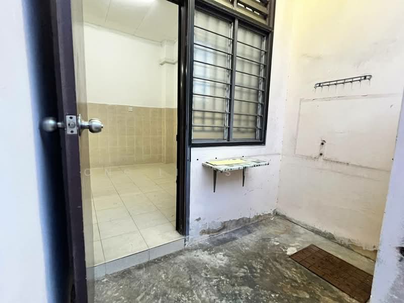 1-storey Terraced House for Sale in Bandar Putra (Kulai) - Ong Lih Shyan - Interior - PropertyGuru.com.my