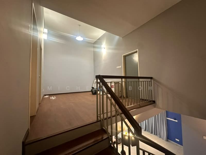 Terraced House for Sale in Kemuning Utama (Shah Alam) - Michelle Boh - Corridor - PropertyGuru.com.my