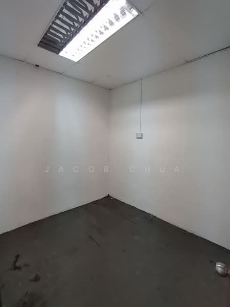 Shop / Office for Rent in Taman Johor Jaya (Johor Bahru) - Jacob Chua - Interior - PropertyGuru.com.my