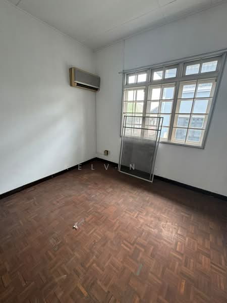 Bungalow for Sale in Bandar Country Homes (Rawang) - Kelvin . - Interior - PropertyGuru.com.my