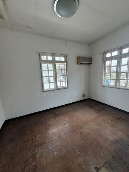 Bungalow for Sale in Bandar Country Homes (Rawang) - Kelvin . - Interior - PropertyGuru.com.my