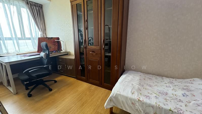 Kondominium untuk Disewa di Bay Laurel @ Country Garden Danga Bay - Edward Siow - Bedroom - PropertyGuru.com.my