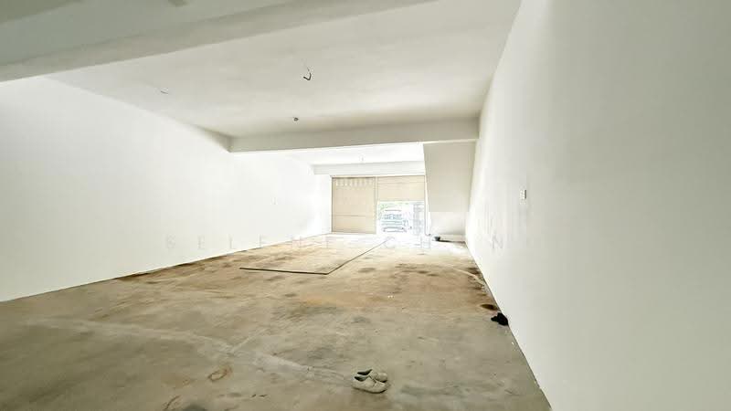 Shop for Sale in Rawang (Selangor) - Selene Chong - Interior - PropertyGuru.com.my