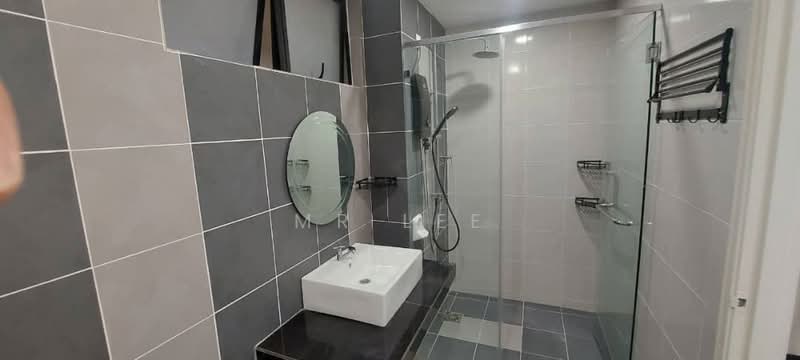 Condominium for Sale at Upper East @ Tiger Lane - Mr Lee - Bathroom - PropertyGuru.com.my