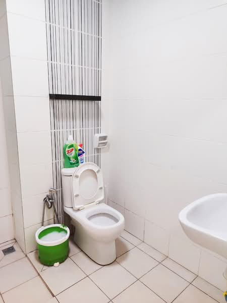 Kondominium untuk Disewa di One Imperial - Bosco Teoh - Bathroom - PropertyGuru.com.my