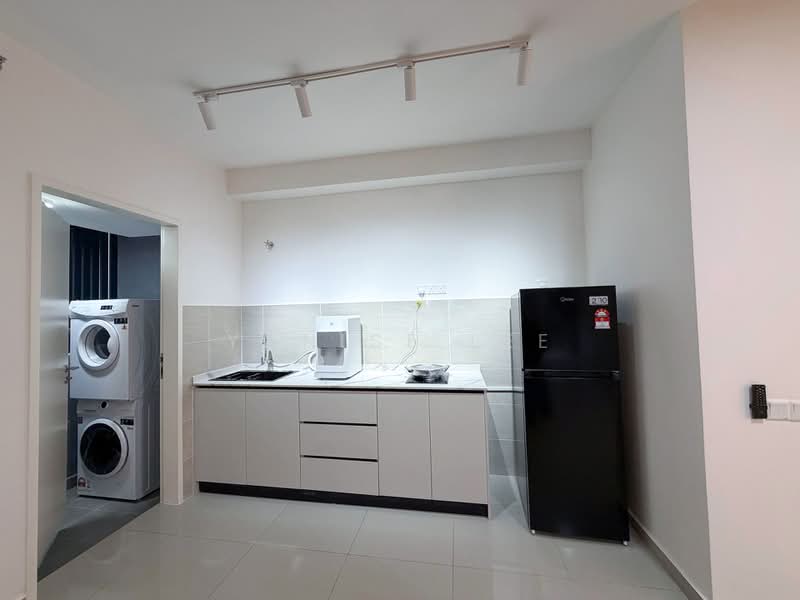 Service Residence for Rent at D'Clover Residences - Yanise Lee - Kitchen - PropertyGuru.com.my