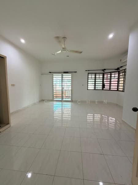 2.5-storey Terraced House for Sale in Bandar Seri Botani (Ipoh) - Lucas Chen - Living Room - PropertyGuru.com.my