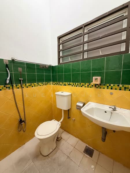 2.5-storey Terraced House for Sale in Bandar Seri Botani (Ipoh) - Lucas Chen - Bathroom - PropertyGuru.com.my