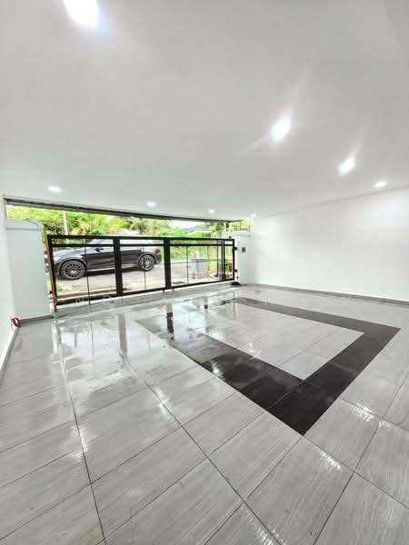 Rumah Teres 1 Tingkat untuk Dijual di Taman Sri Skudai (Skudai) - Ong Lih Shyan - Entrance - PropertyGuru.com.my