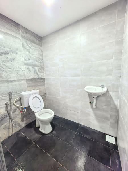 Rumah Teres 1 Tingkat untuk Dijual di Taman Sri Skudai (Skudai) - Ong Lih Shyan - Bathroom - PropertyGuru.com.my