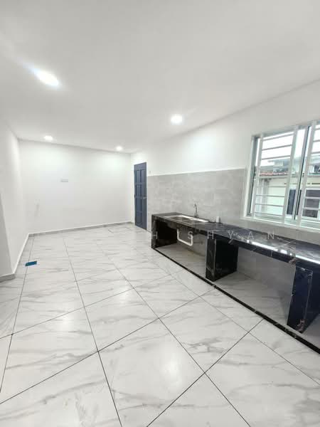 Rumah Teres 1 Tingkat untuk Dijual di Taman Sri Skudai (Skudai) - Ong Lih Shyan - Kitchen - PropertyGuru.com.my