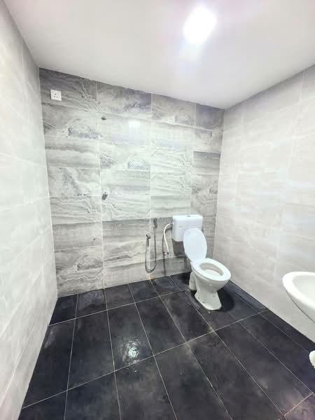 Rumah Teres 1 Tingkat untuk Dijual di Taman Sri Skudai (Skudai) - Ong Lih Shyan - Bathroom - PropertyGuru.com.my