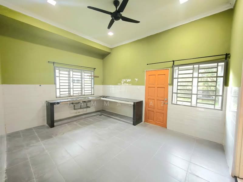 Semi-Detached House for Sale in Kuantan (Pahang) - Mohammad Azizi - PropertyGuru.com.my