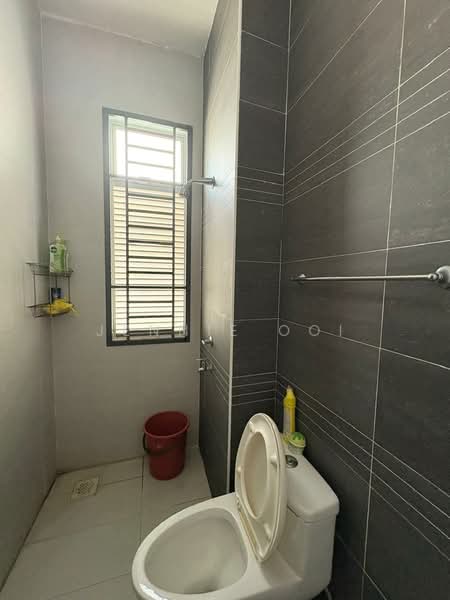 Semi-Detached House for Sale in Kota Tinggi (Johor) - Jennie Ooi - Bathroom - PropertyGuru.com.my