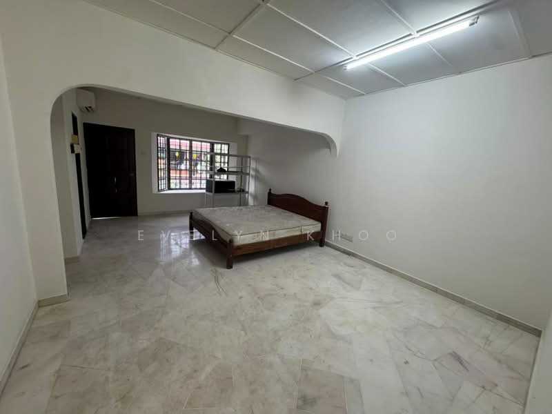 2-storey Terraced House for Sale in Taman Sri Gombak (Gombak) - Evelyn Khoo - Bedroom - PropertyGuru.com.my