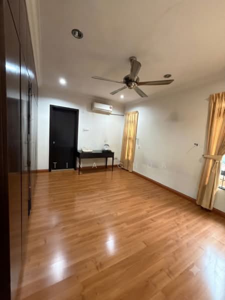 Rumah Berkembar untuk Dijual di Jalan Klang Lama (Old Klang Road) (Kuala Lumpur) - Tina Chua - Bedroom - PropertyGuru.com.my