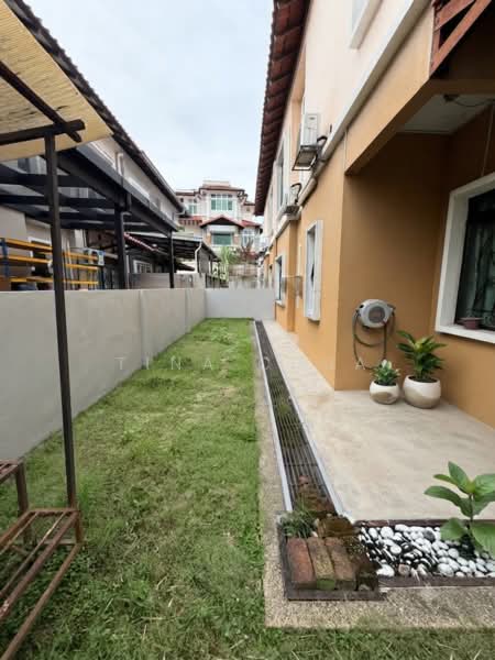 Rumah Berkembar untuk Dijual di Jalan Klang Lama (Old Klang Road) (Kuala Lumpur) - Tina Chua - Exterior - PropertyGuru.com.my