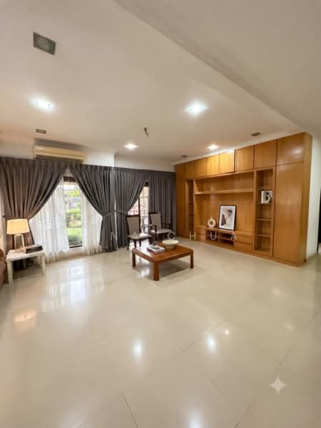 Rumah Berkembar untuk Dijual di Jalan Klang Lama (Old Klang Road) (Kuala Lumpur) - Tina Chua - Living Room - PropertyGuru.com.my