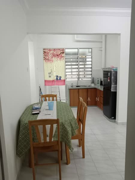 Pangsapuri untuk Disewa di Sinar Bukit Dumbar - Annie Tan - Kitchen - PropertyGuru.com.my