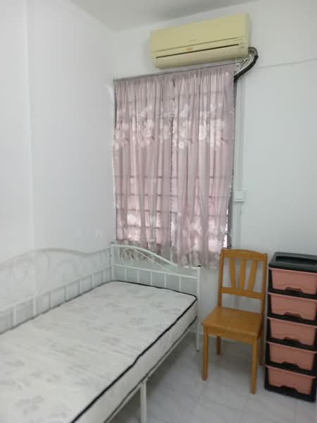 Pangsapuri untuk Disewa di Sinar Bukit Dumbar - Annie Tan - Bedroom - PropertyGuru.com.my