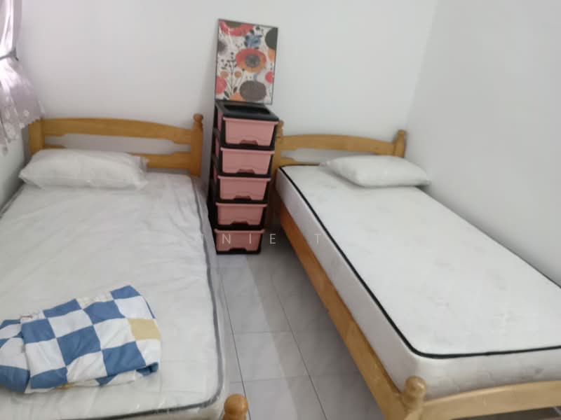 Pangsapuri untuk Disewa di Sinar Bukit Dumbar - Annie Tan - Bedroom - PropertyGuru.com.my