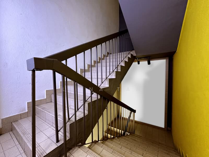 Kedai / Pejabat untuk Disewa di Taman Tun Dr Ismail (Kuala Lumpur) - Leena Tan - Corridor - PropertyGuru.com.my